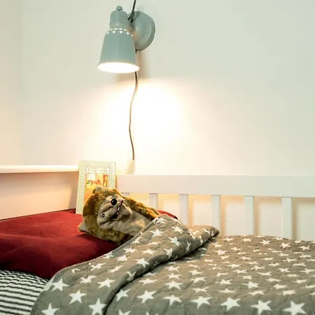 Apartment Hw App 4 *